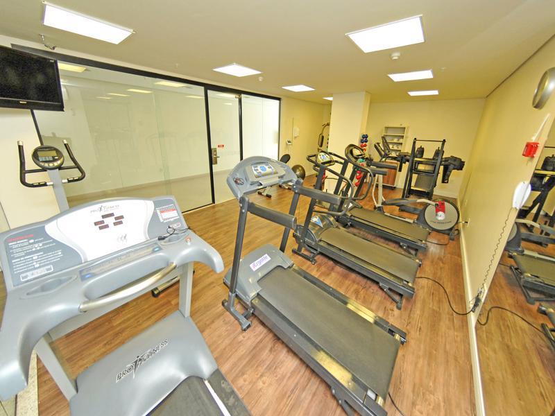 Hotel Inter Cuiaba Luaran gambar The gym at the school