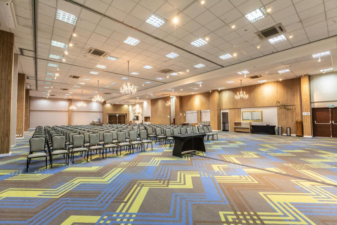 Hotel Inter Cuiaba Luaran gambar The Grand Ballroom