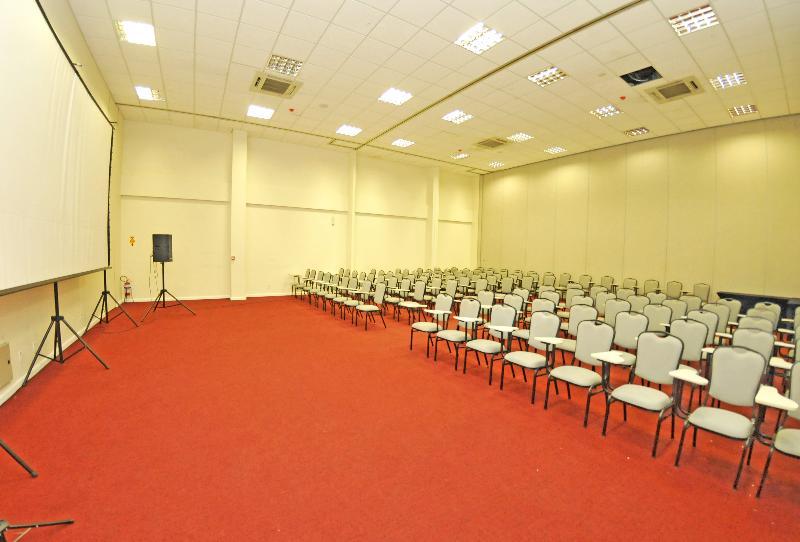 Hotel Inter Cuiaba Luaran gambar The main conference room